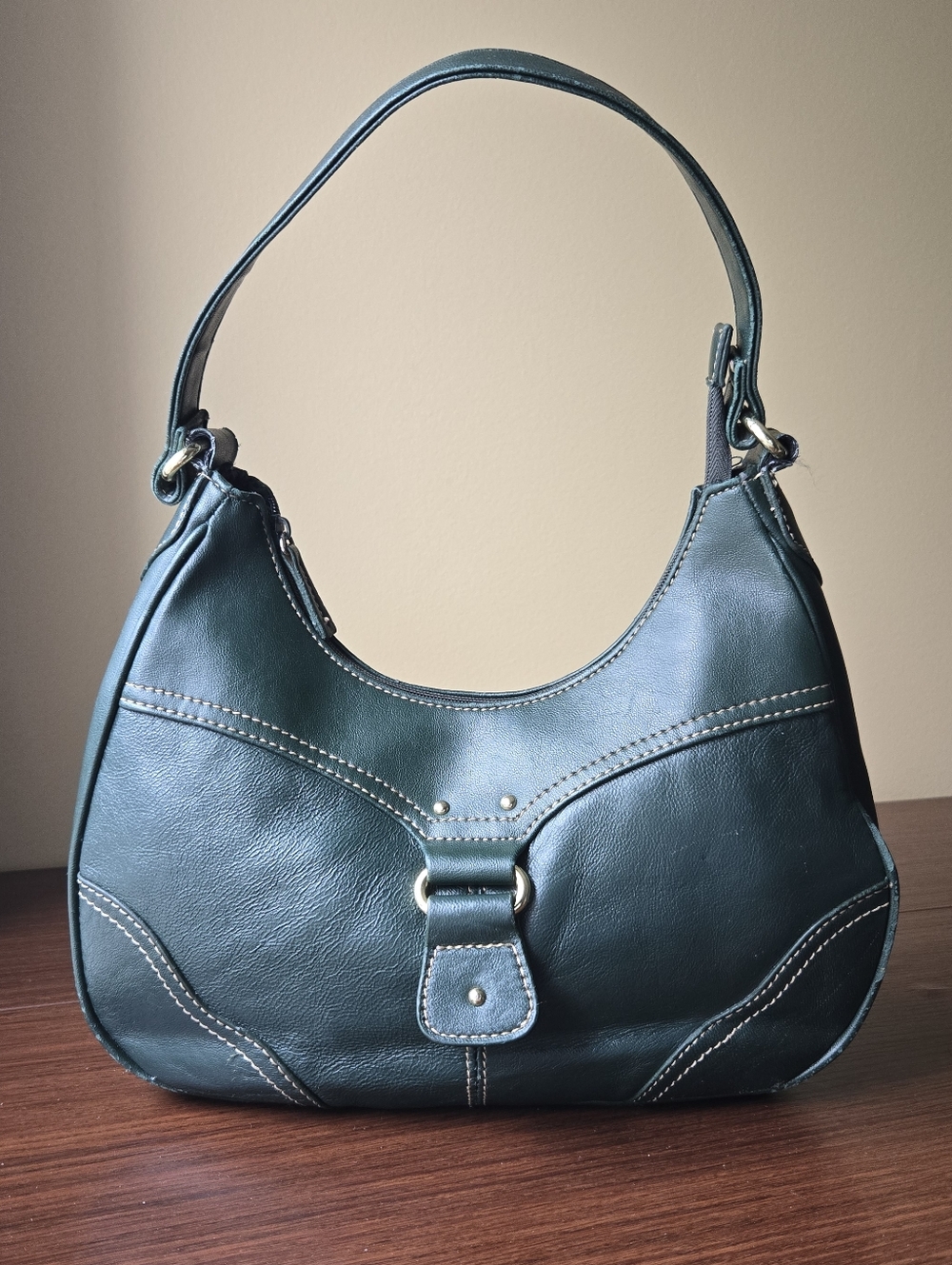 Classic Green Leather Shoulder Bag